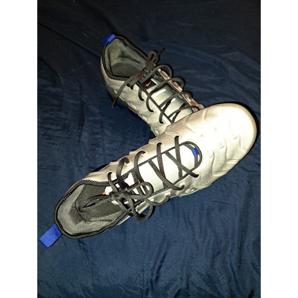 Nike Air VaporMax Plus CU9241-001 Metallic Silver Men's Athletic Sneakers - Picture 5 of 12